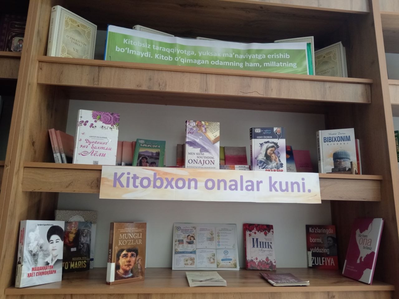 #Kitobxon onalar kuni!